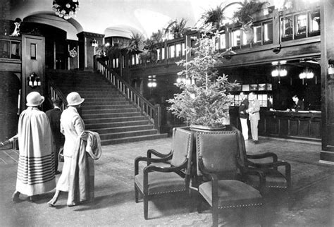 Banff Springs hotel lobby (1924) Banff National Park, National Parks ...