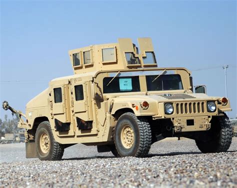 HMMWV M1114 UAH (Up-Armored Humvee) Up-Armored HMMWV Armament Carrier ...