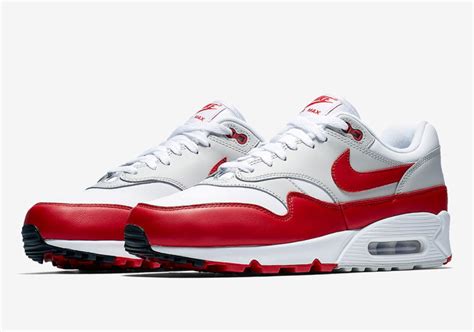 Nike Air Max 90/1 "University Red" Release Date | Nice Kicks