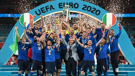 UEFA Euro 2020 Final Winner: Italy Break English Hearts at Wembley in ...