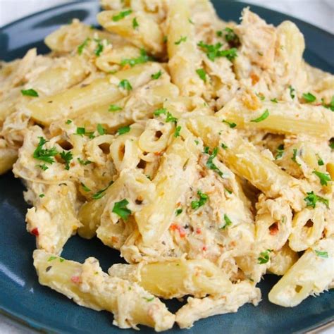 Slow Cooker Olive Garden Chicken Pasta Recipe - Bake Me Some Sugar