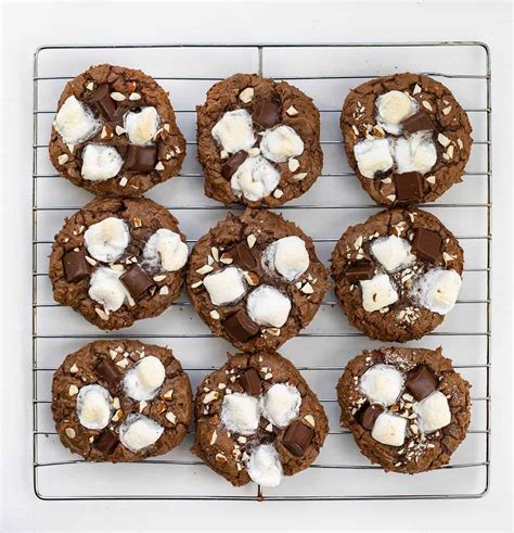 Rocky Road Cookies - i am baker