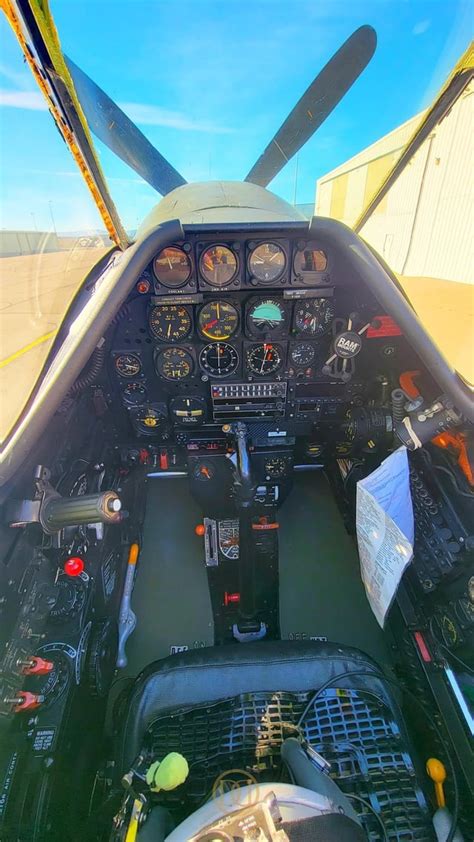 P-51 Mustang cockpit : r/WWIIplanes