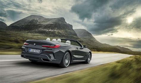 2021 BMW 8 SERIES CONVERTIBLE 840i Convertible 0-60 Times, Top Speed ...