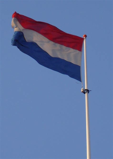 File:Flag of the Netherlands.JPG - Wikimedia Commons