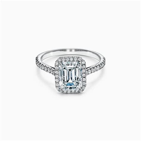 Emerald Cut Engagement Rings | Tiffany & Co. CA