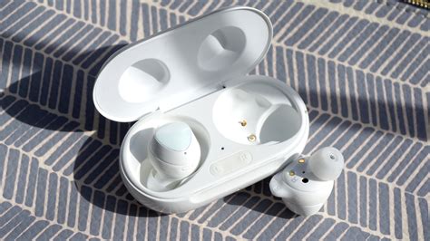 Galaxy Buds+ review: A worthy update that lags behind Apple's AirPods ...