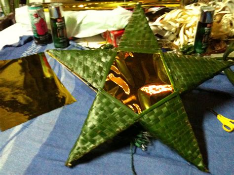 Making a two sided Parol...one 'natural'...woven coconut tree leaves ...