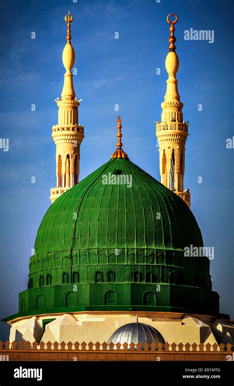 Al-Masjid an-Nabawi-A beautiful view of the dom of Al-Masjid an-Nabaw ...