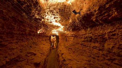 Cave of the Winds in Niagara Falls, New York | Expedia