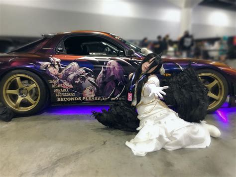 Albedo Cosplay with matching Itasha 🥰 : r/Albedo