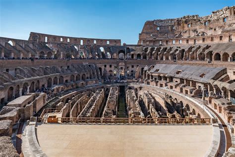 Immersive Colosseum Tour with Roman Forum & Palatine Hill - Roma