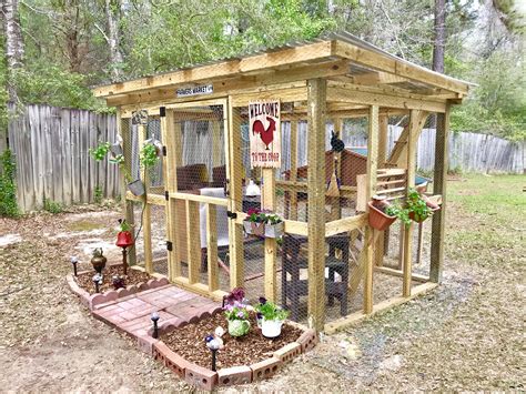 Pin by Trey Fleming on Chicken Coop Ideas | Chickens backyard, Diy ...