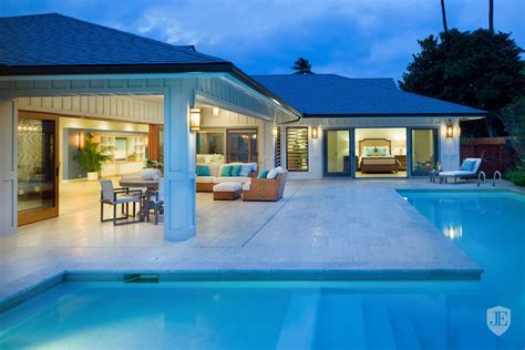 Luxury homes for sale in Kailua, Hawaii | JamesEdition | Courtyard ...