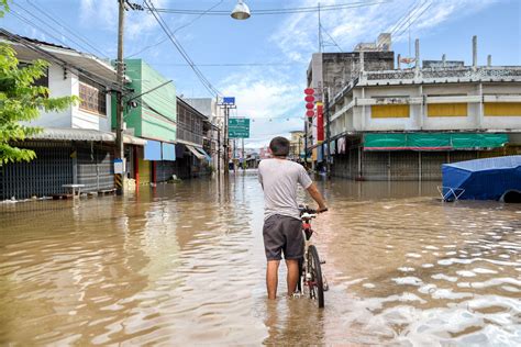 How You Can Use Crowdfunding for Natural Disasters