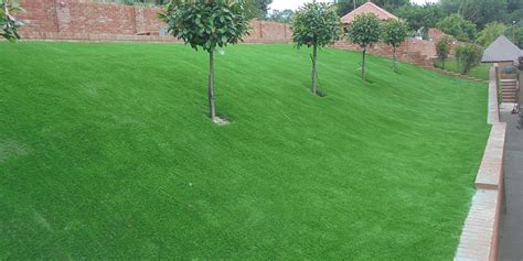 How to install artificial grass on a slope I Perfect Grass Ltd ...