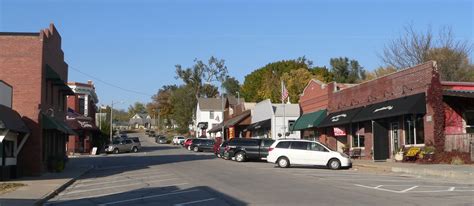 Elkhorn Funeral Homes, funeral services & flowers in Nebraska