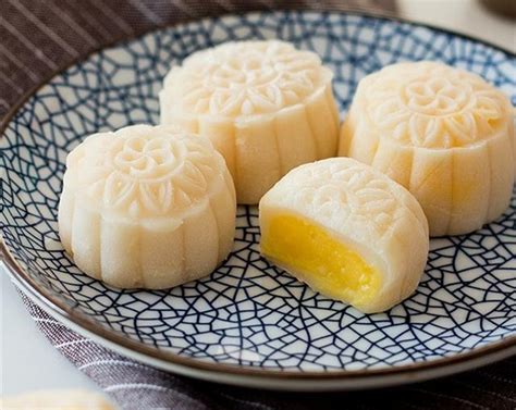 Snow Skin Mooncake Recipe | SideChef