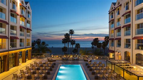 Loews Santa Monica Beach Hotel - Hotel Review | Condé Nast Traveler