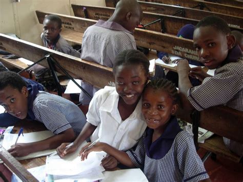 Jacaranda Basic School – Lusaka – Project Knapsack