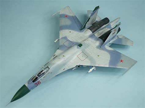 Trumpeter Su-27 Early Flanker C