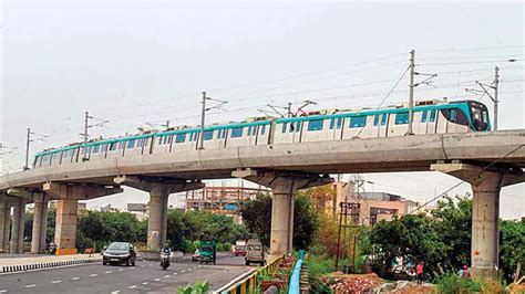 Noida: Footover bridge to connect Sector 51, 52 metro stations on Blue ...