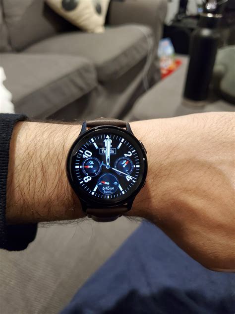 40mm active2 on my 6.5 inch wrist : GalaxyWatch