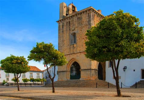 FARO QUICK TRAVEL REVIEW: BEST BEACHES, ATTRACTIONS & THINGS TO DO