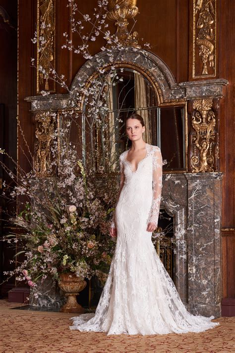 Monique Lhuillier- Bridal 2019 | Monique lhuillier bridal, Bridal ...