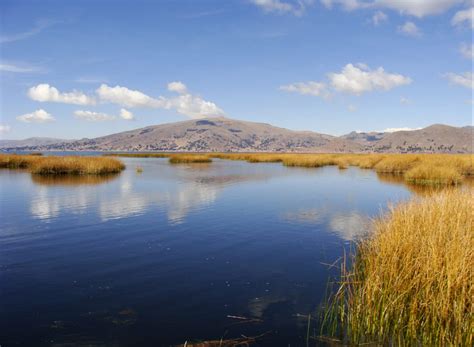 Enjoy lake Titicaca, Uros Islands Usefull Information and tours