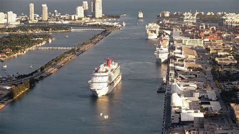 Webcam Port of Miami Cruise Terminal - USA Live Cam