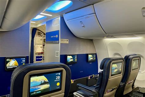 Putting United’s new interior to the test on the Boeing 737 MAX 8