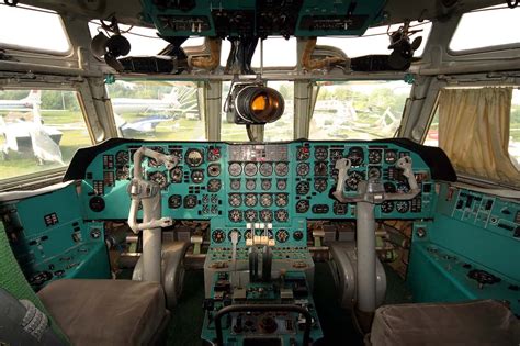 Ilyushin IL-76 - Price, Specs, Photo Gallery, History - Aero Corner