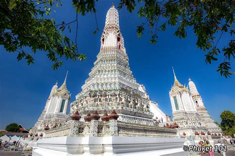 Wat Arun in Bangkok, the temple of Dawn