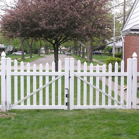 Darlington 5' Tall Vinyl Picket Fence (White) - Durables