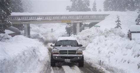 No end in sight for this season's Sierra Nevada snow totals - CBS ...