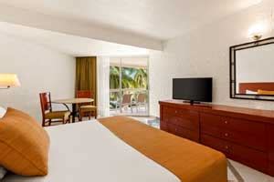 Park Royal Beach Ixtapa - Ixtapa - Park Royal Beach Ixtapa Hotel ...