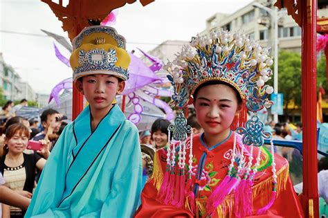 Fujimini Adventure Series: 10 Festivals In Asia That Will Change Your ...