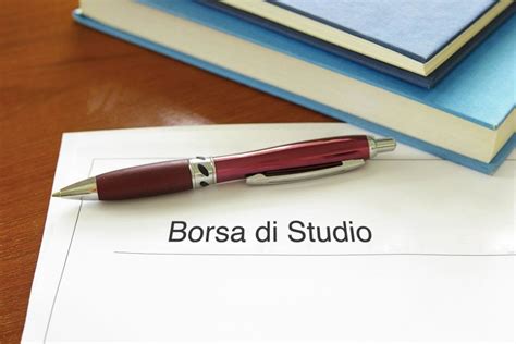 Borse di studio per i figli dei dipendenti pubblici, bando in Scadenza