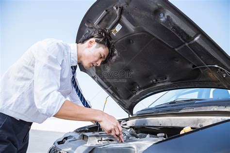 Business Man Repair Car Picture And HD Photos | Free Download On Lovepik