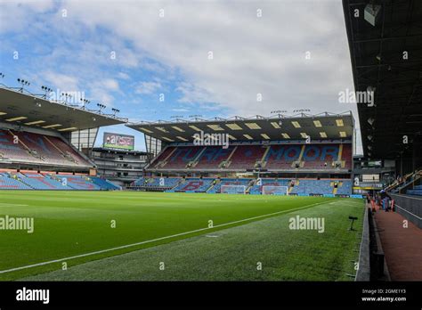 Turf moor stadium view hi-res stock photography and images - Alamy