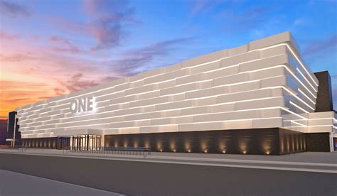 INDESIGNCLUB - Concept design of a High-End Shopping Mall facade