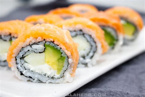 Philadelphia Roll Sushi Recipe (+VIDEO) | MasalaHerb.com