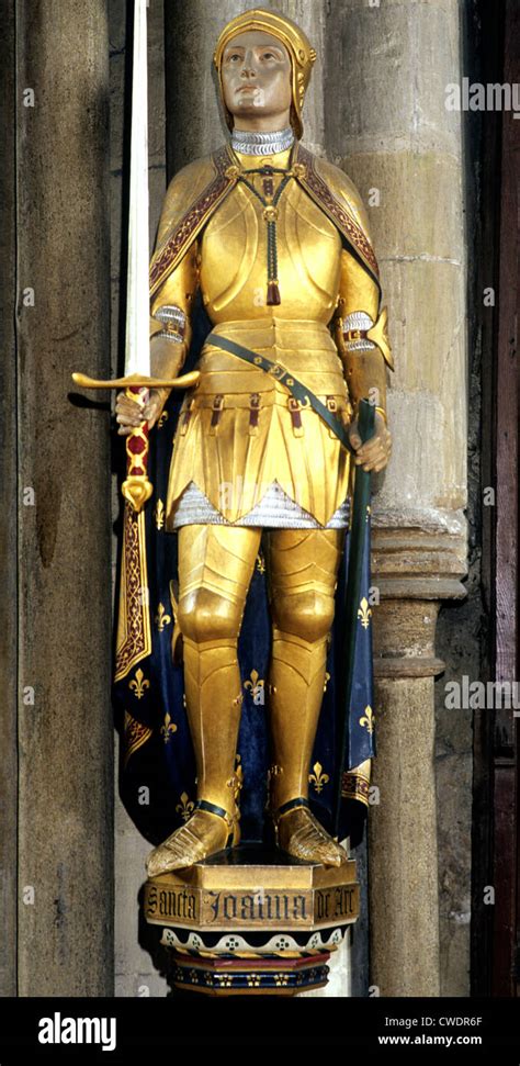 Statue st joan arc darc hi-res stock photography and images - Alamy