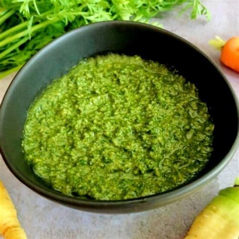 Carrot Leaf Pesto | EmilyFabulous