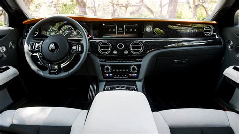 2021 Rolls-Royce Ghost INTERIOR / The over-the-top luxury of the new ...