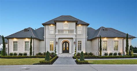 Two Story Luxury European Style House Plan 1287 - 1287