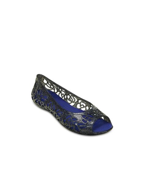 Buy Crocs Isabella Girls Black Flats - Flats for Girls 1332305 | Myntra