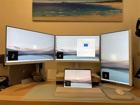 Surface Pro 8 with Triple Monitor Setup via Plugable Docking Station ...