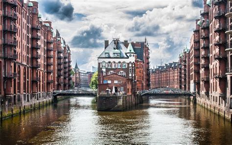 25 Best Things to Do in Hamburg (Germany) - The Crazy Tourist